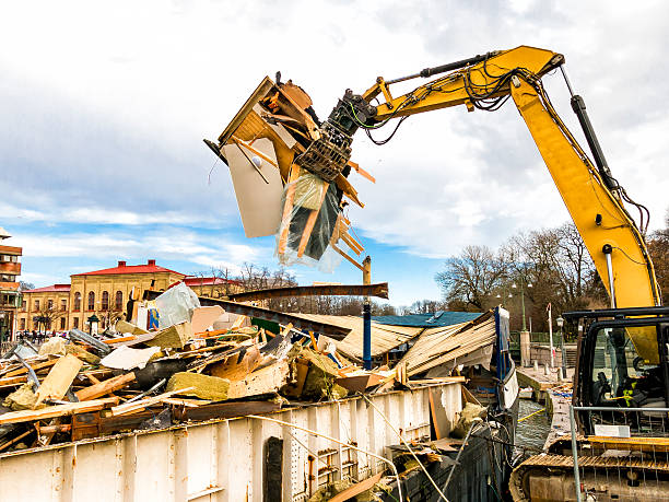 Best Yard Cleanup Services  in Grottoes, VA